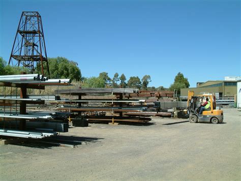 Steel yard - The Steel Yard. “As a listed entry on the National Register of Historic Places, the Steel Yard is certified as a significant monument of the past. But the best thing about it is that it’s alive in the present.”. In 2002, the founders of the Steel Yard purchased a vacant steel fabrication facility as a home for their nascent arts based non ... 